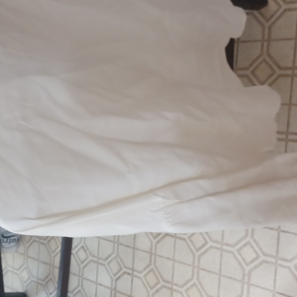 SIZE 10 ANN TAYLOR LOFT CREAM BLOUSE - Picture 5 of 5
